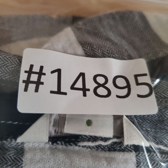 Cato Top Womens XL Black/White Plaid Button Front Long Sleeve Relaxed Fit - Picture 9 of 9